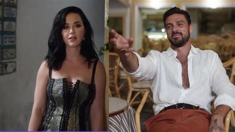 Katy Perry Deslumbra en ANUNCIO de Dolce & Gabbana .